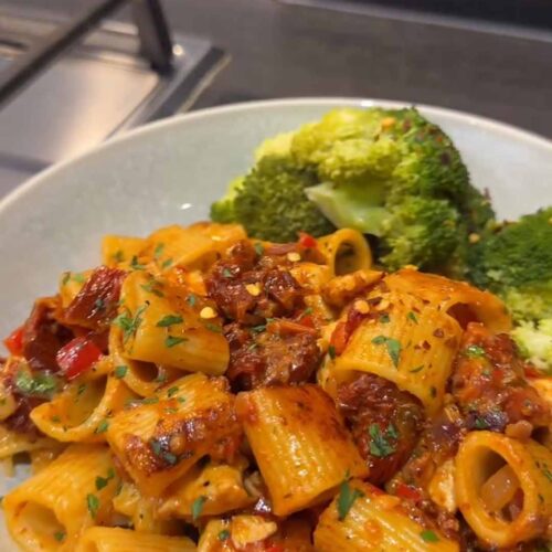 creamy chicken chorizo pasta1