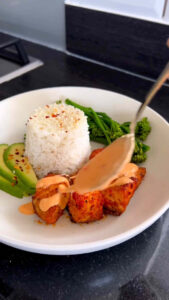 crispy salmon bowls4