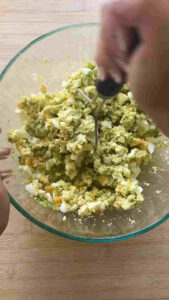 Avocado Toast with Egg2