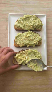 Avocado Toast with Egg5